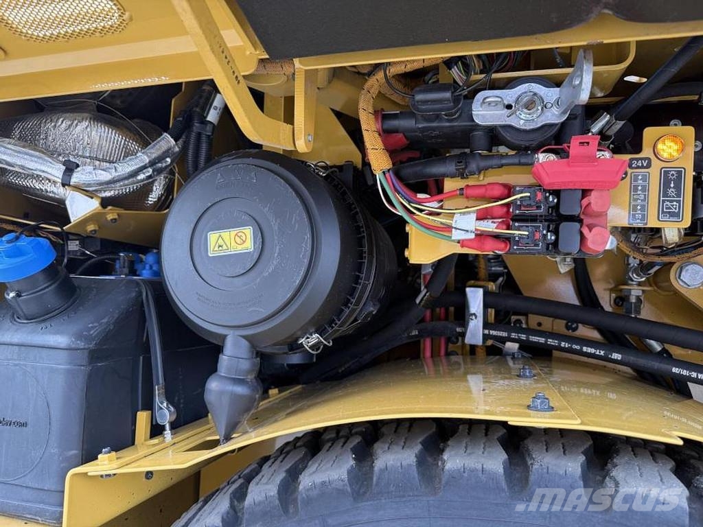 CAT AP 500F Strassenfertiger