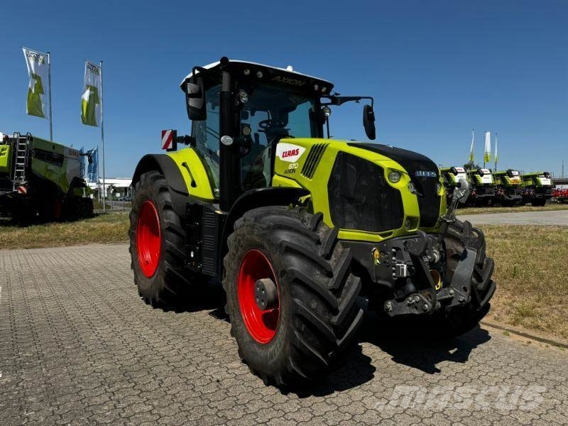CLAAS AXION 870 트랙터