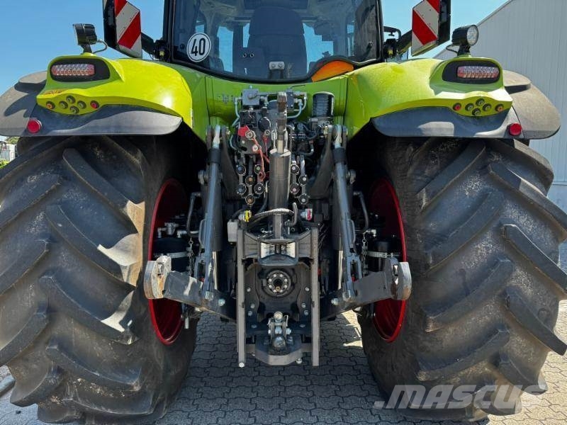 CLAAS AXION 870 트랙터