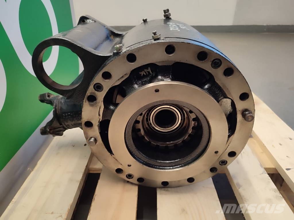  Differential 38X13 JCB 541-70 轴