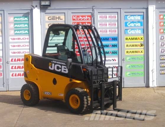 JCB TELETRUK TLT 30 D 4x4 ** 4.4m / 3.0t. ** vgl. 35 Kurottajat