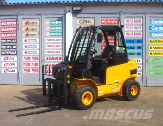 JCB TELETRUK TLT 30 D 4x4 ** 4.4m / 3.0t. ** vgl. 35 Kurottajat