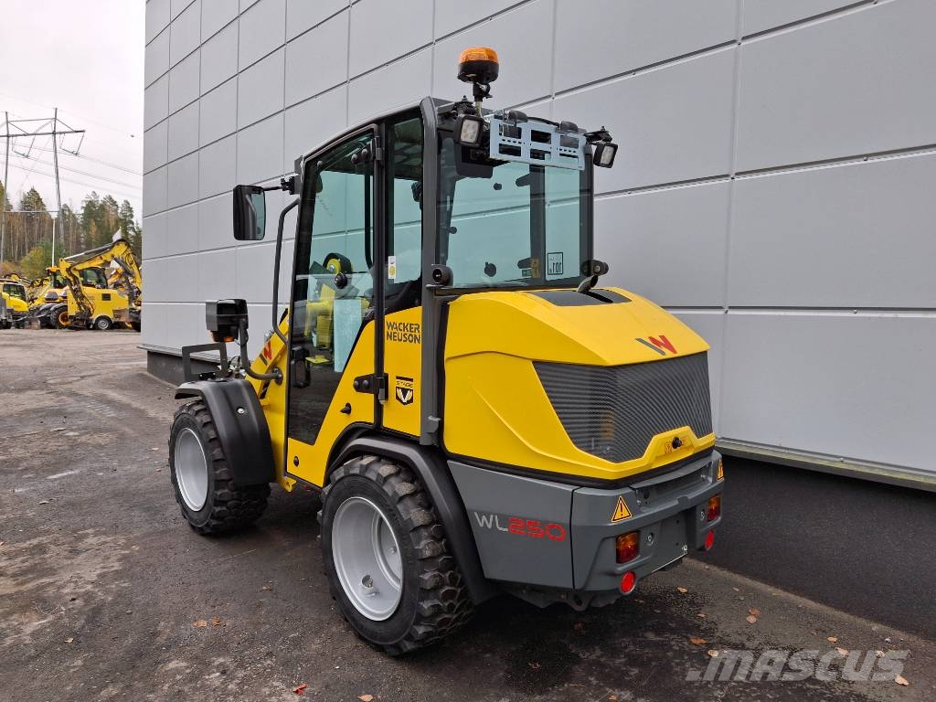 Wacker Neuson WL 250 Minilader