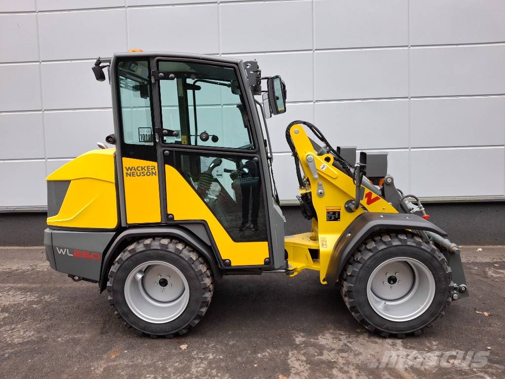 Wacker Neuson WL 250 Minilader