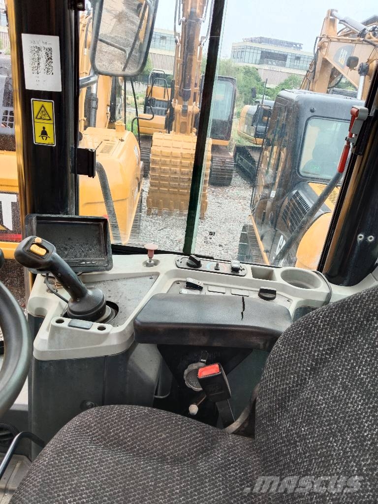 CAT 950 GC  1000 units loaders in stock Wielladers