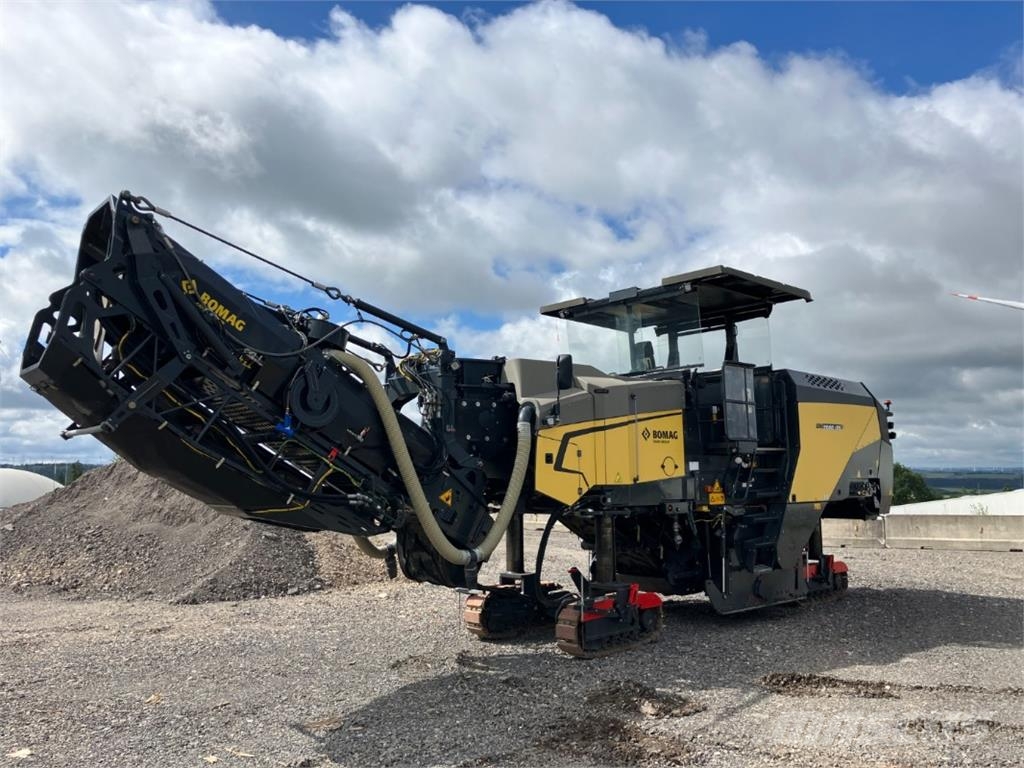 Bomag DE BM 2000/65 STAGEV Asfalta dzesēšanas iekārtas