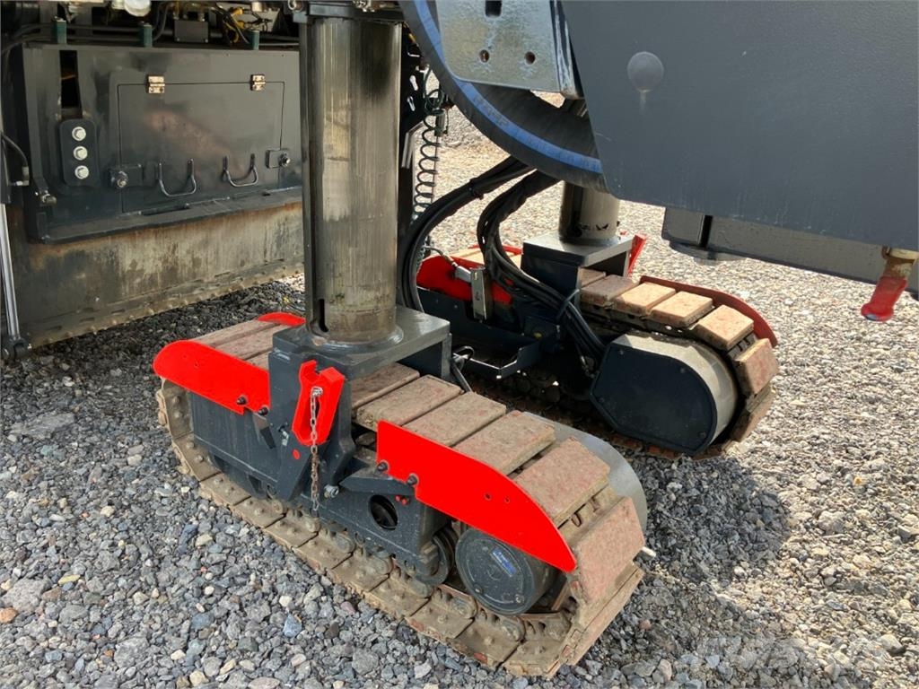 Bomag DE BM 2000/65 STAGEV Asfalta dzesēšanas iekārtas