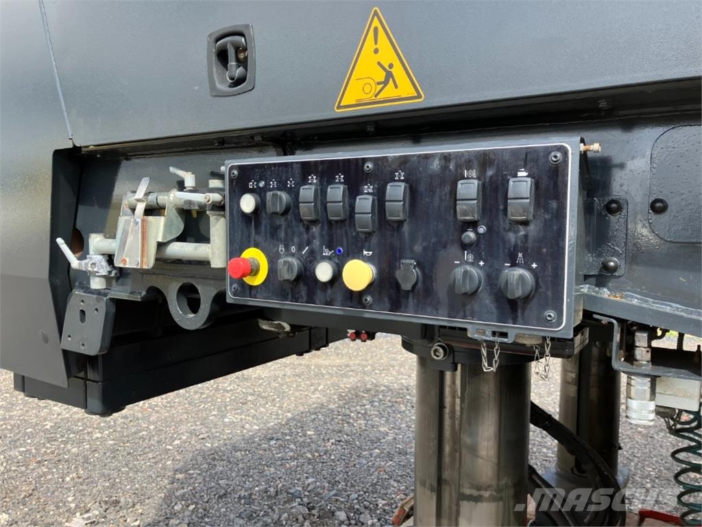 Bomag DE BM 2000/65 STAGEV Asfalta dzesēšanas iekārtas