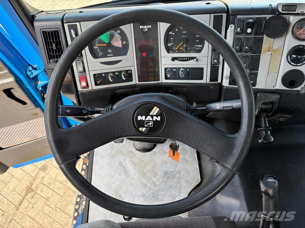 MAN F 2000 28.364 + PALFINGER PK 12080 3X EXT + manual 全路面起重機/吊車