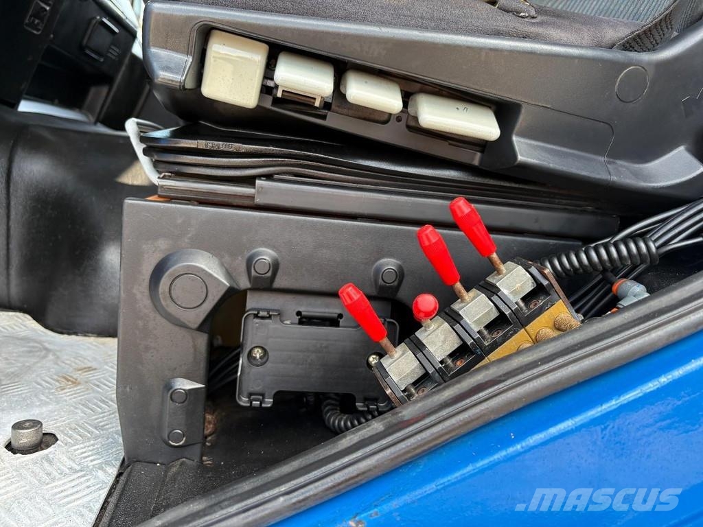 MAN F 2000 28.364 + PALFINGER PK 12080 3X EXT + manual 全路面起重機/吊車