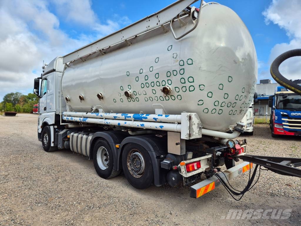 Mercedes-Benz Actros 2553 L 6x2/4 // Chassi // Camiones chasis