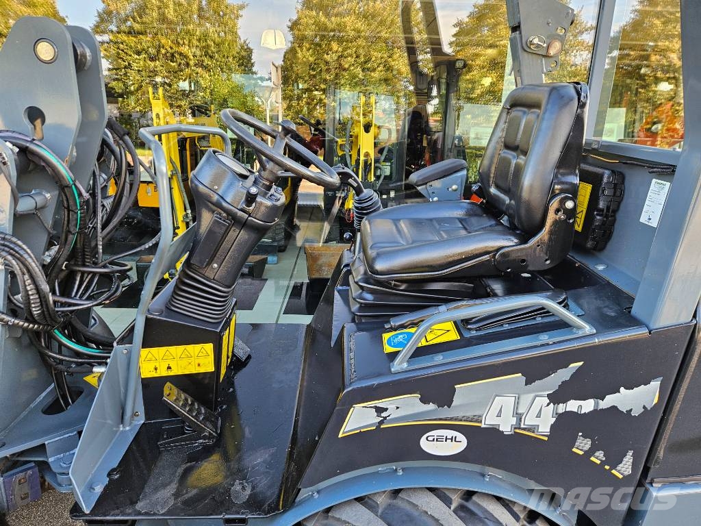 Gehl AL 440 Mini utovarivači