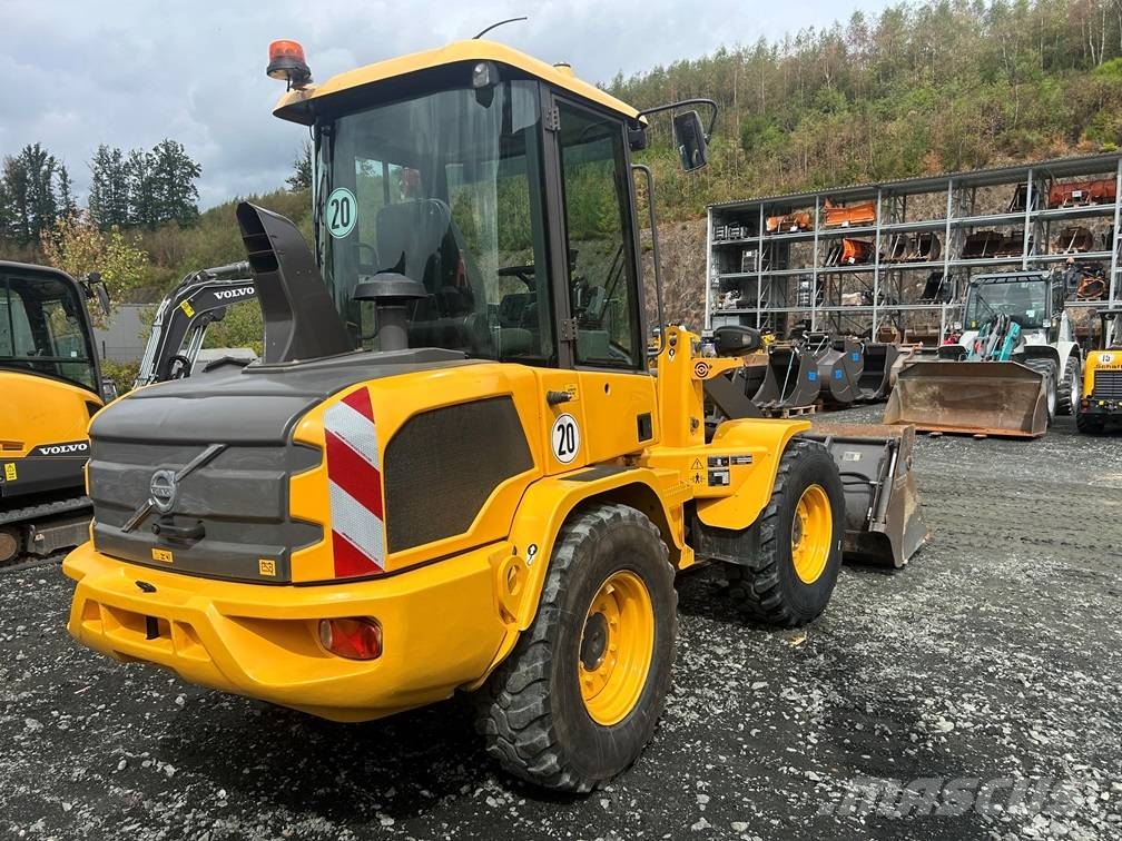 Volvo L 30 G Cargadoras sobre ruedas