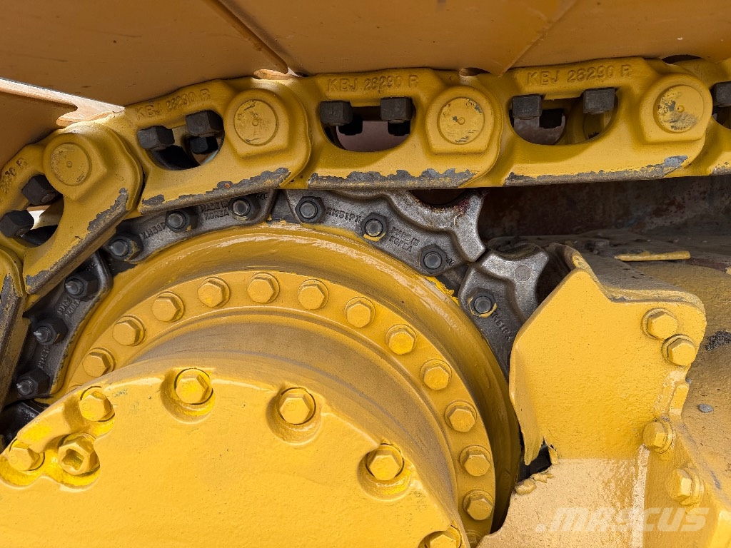 Komatsu D 51 PX-22 LGP Crawler dozers