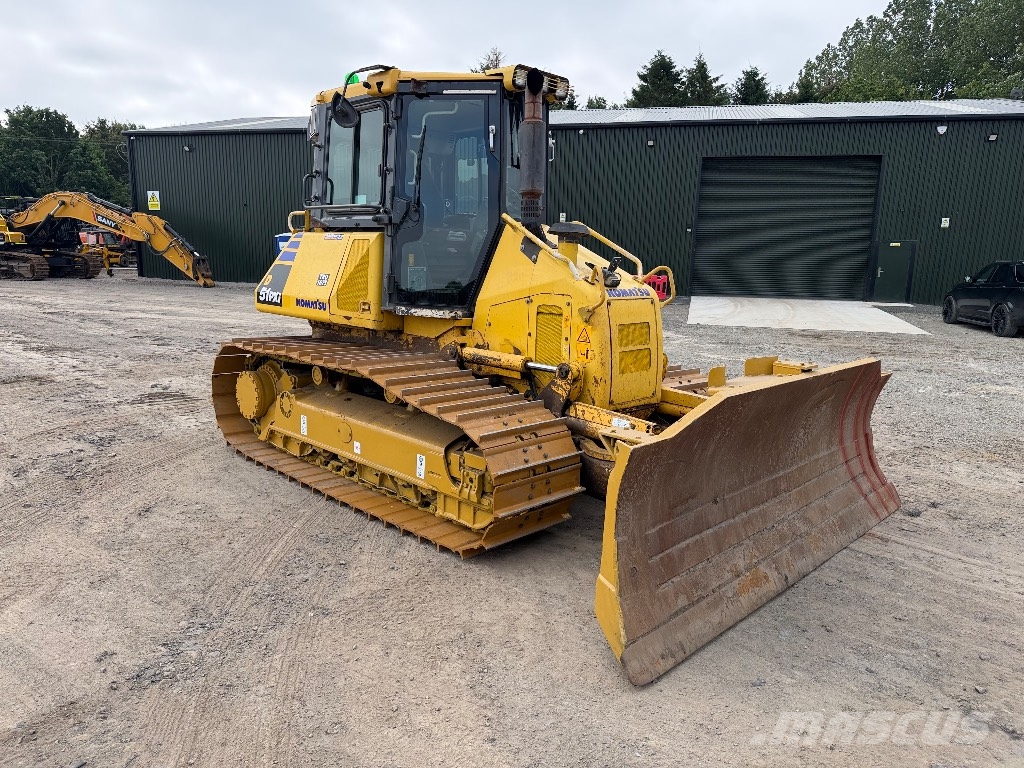 Komatsu D 51 PX-22 LGP Crawler dozers