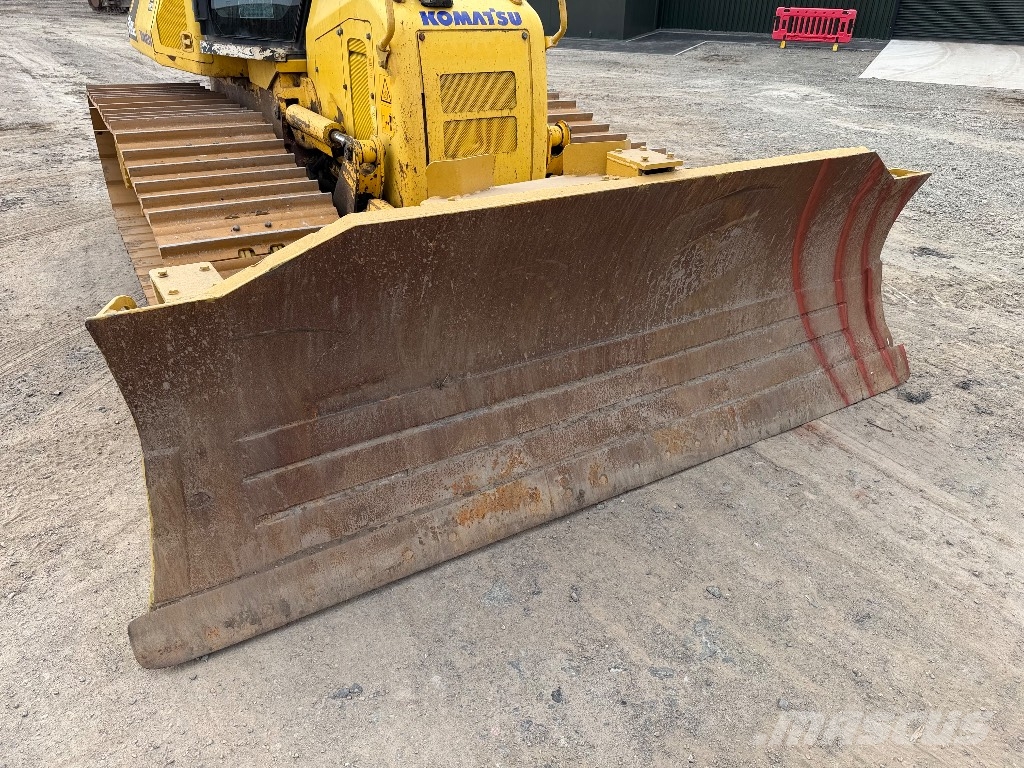 Komatsu D 51 PX-22 LGP Crawler dozers