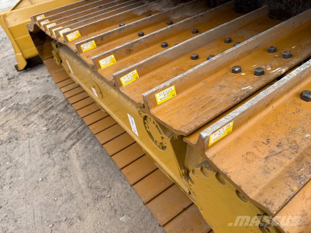 Komatsu D 51 PX-22 LGP Crawler dozers