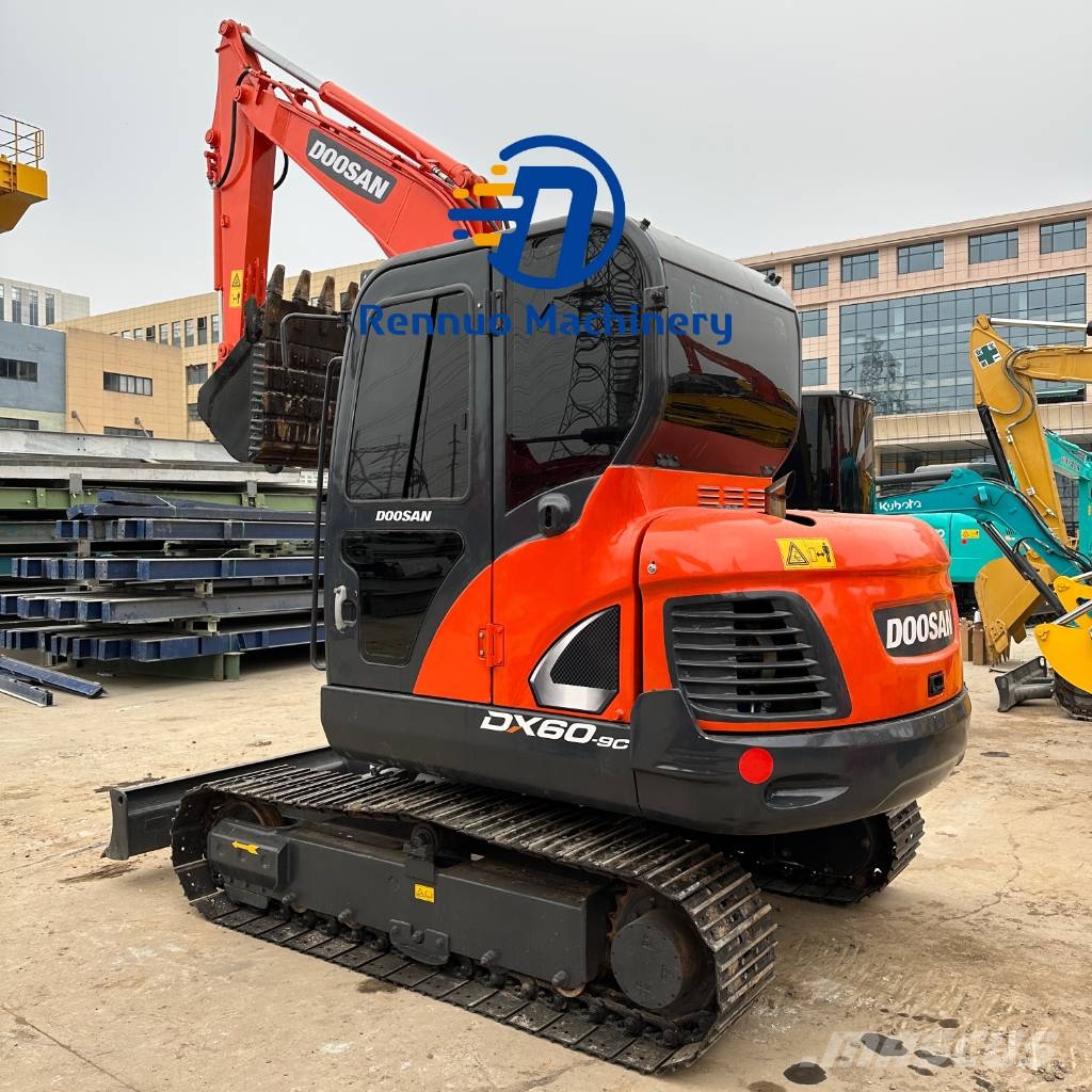 Doosan DX 60-9 C 小型挖掘机
