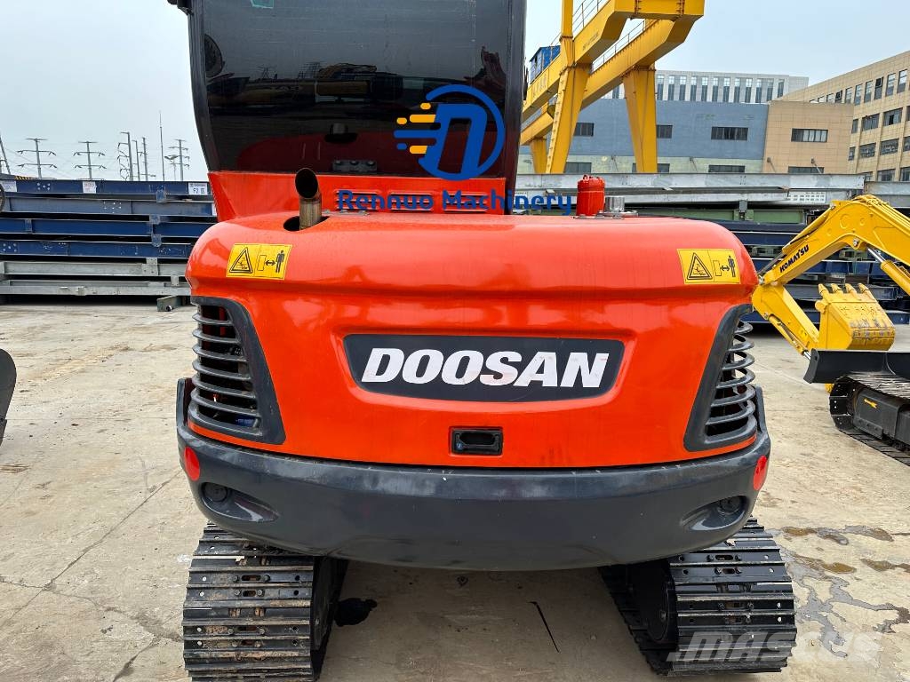 Doosan DX 60-9 C 小型挖掘机