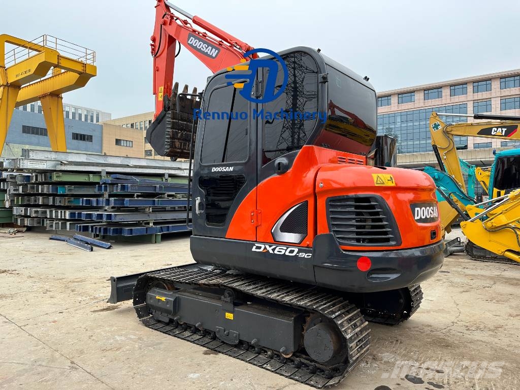 Doosan DX 60-9 C 小型挖掘机