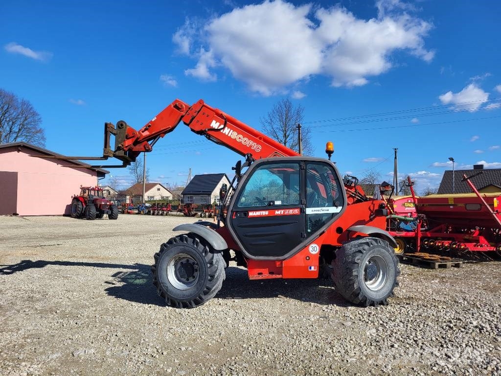 Manitou MT 932 Teleskopiskie manipulatori