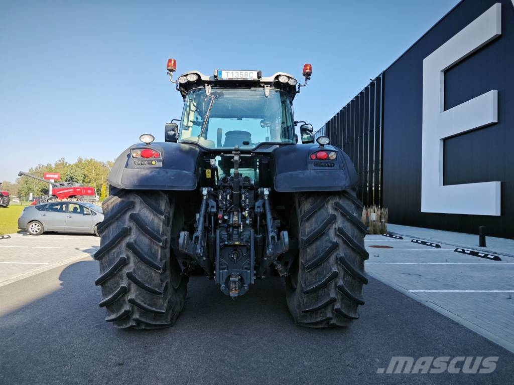 Massey Ferguson 8740 الجرارات