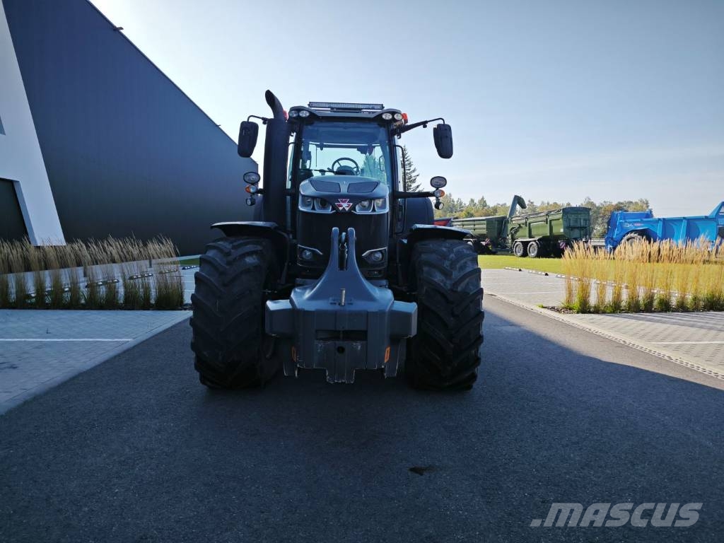 Massey Ferguson 8740 الجرارات