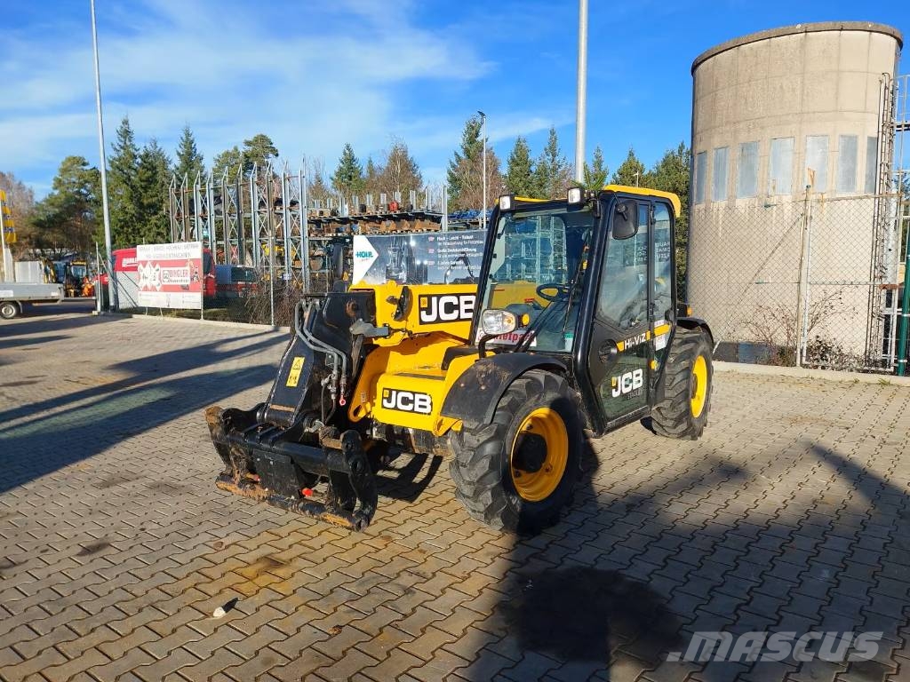 JCB 525-60 Teleskopiskie manipulatori