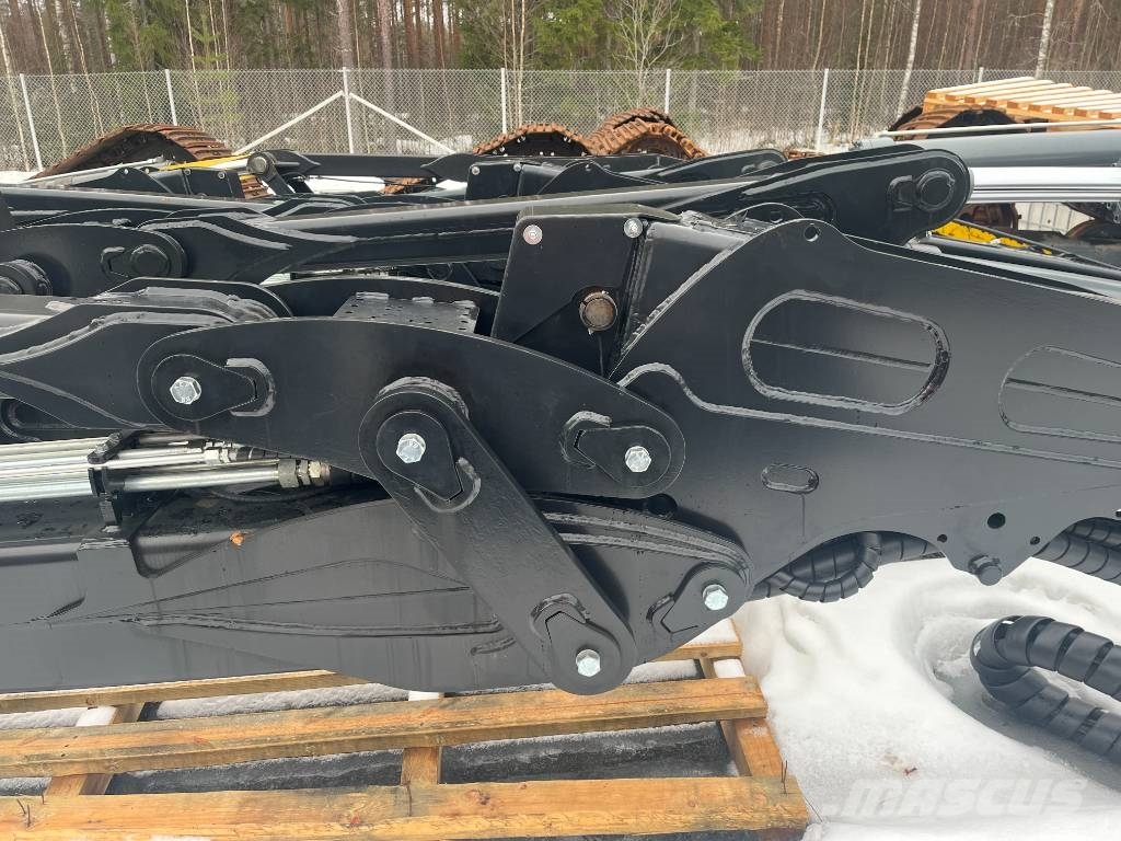 Logmer 18-10 US Harvester cranes