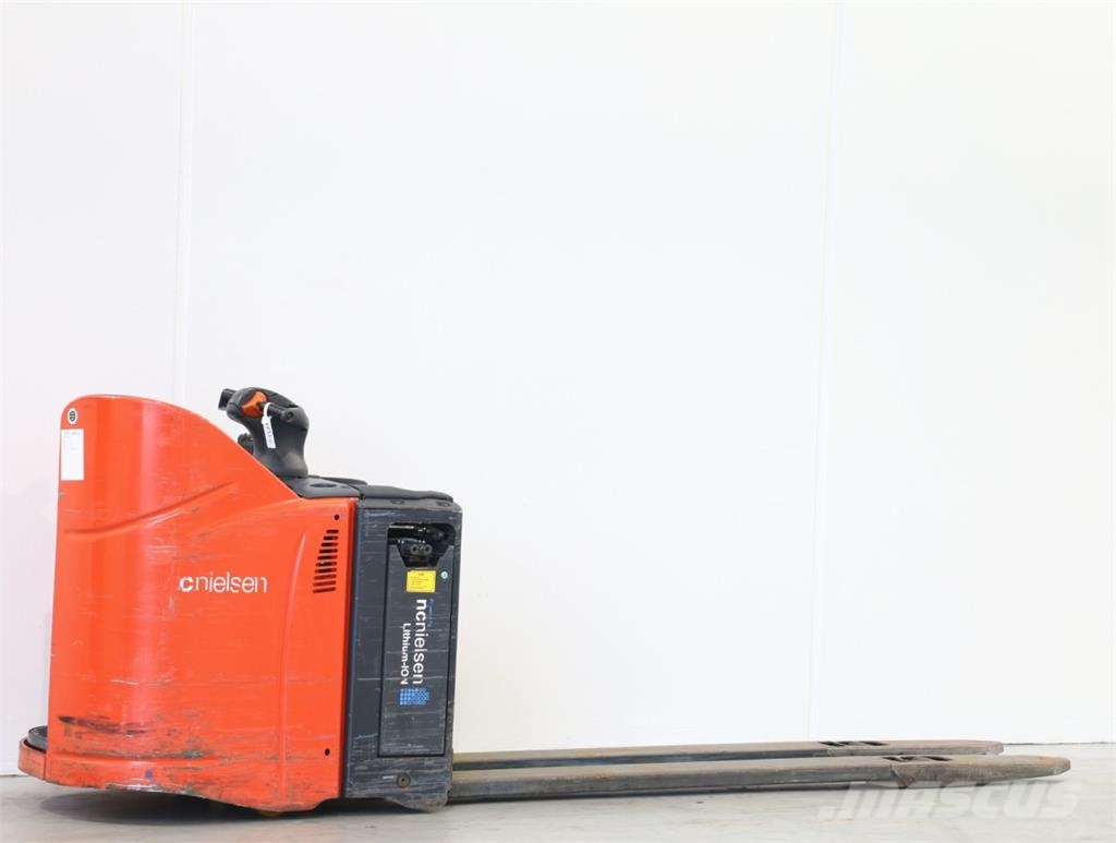 Linde T20SP/131-07 Lavansiirtotrukit