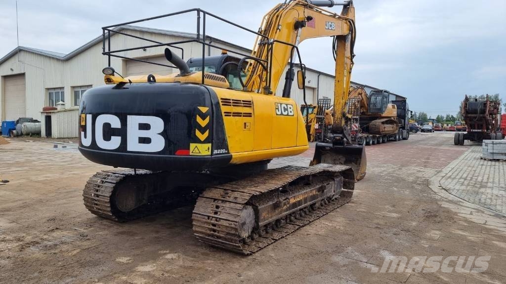 JCB JS 220 LC Rupsgraafmachines