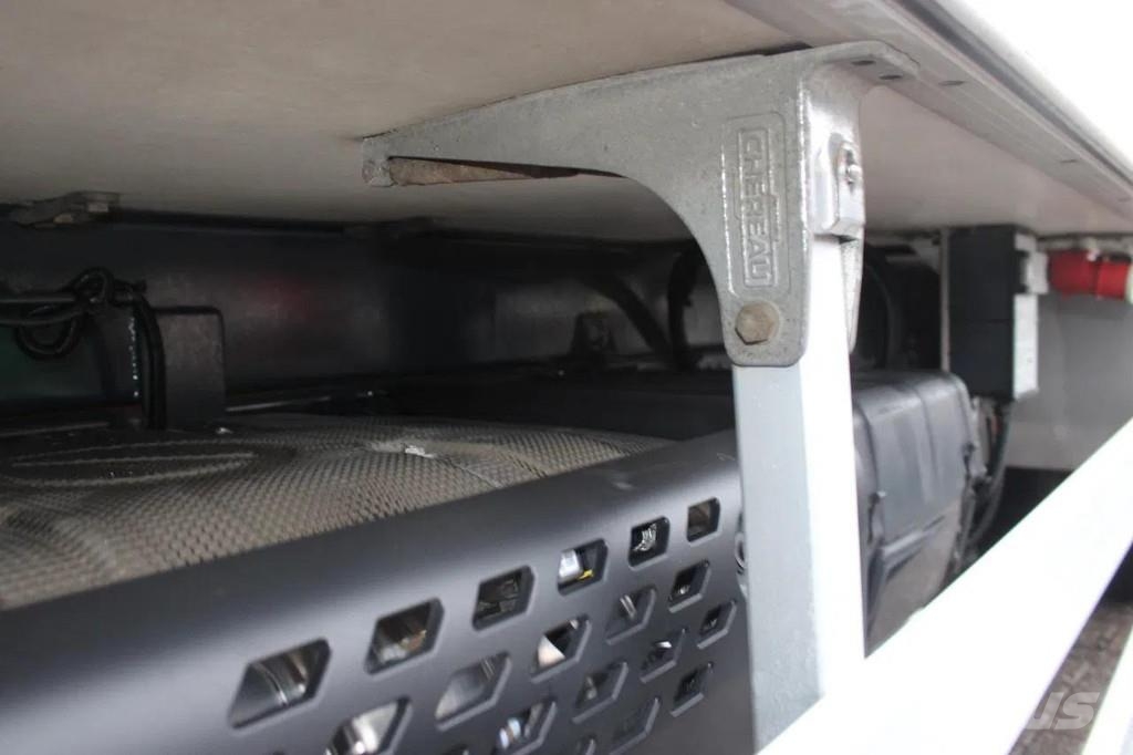 Iveco Eurocargo 140e22 + EURO 6 + LOW KM + chereau شاحنات بدرجة حرارة قابلة للضبط