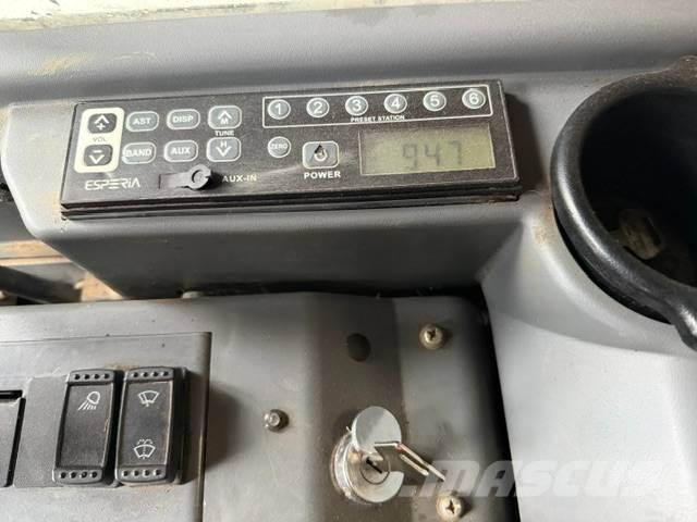 Takeuchi TB 250 Mini bageri <7t