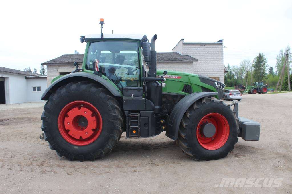 Fendt 942 Vario GEN7 Traktorer