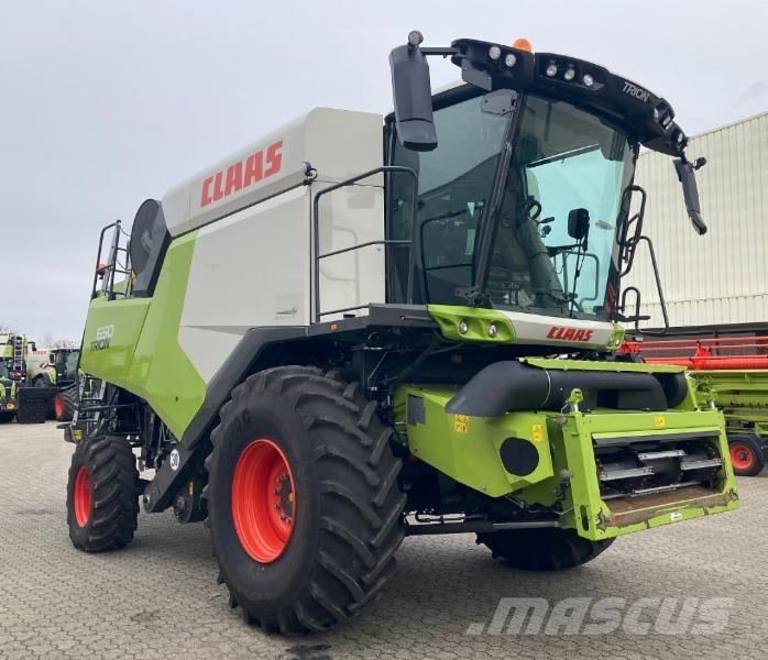 CLAAS TRION 650 Combine harvesters