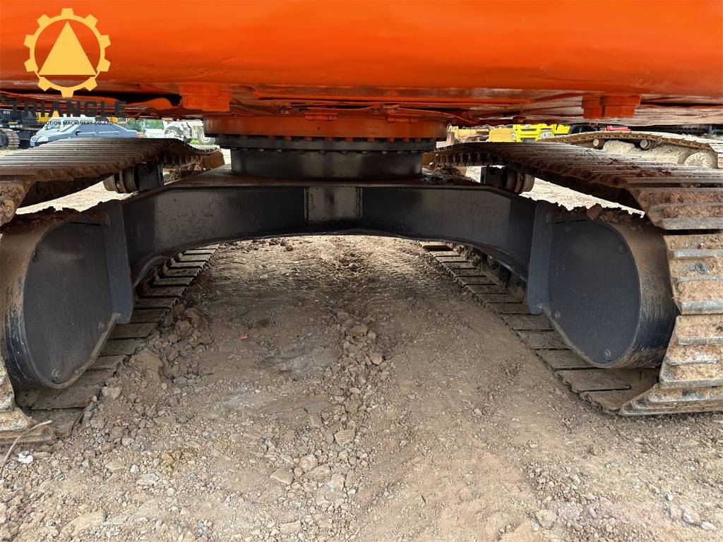 Doosan DX 120 Bagri goseničarji