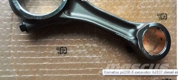 Komatsu pc200-8 excavator 6d107 diesel engine conn Utilaje construcții - Altele