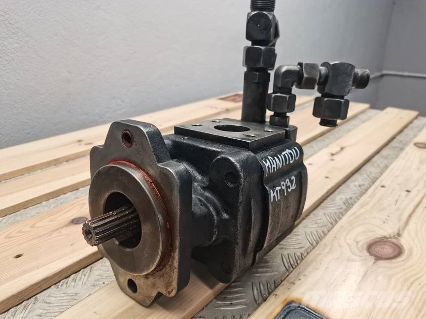 Manitou MT 1030 {Casappa 03580501} hydraulic pump Hydraulics