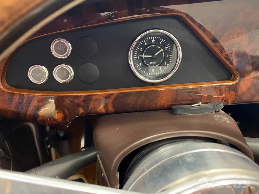 Morgan Roadster 3.7i/Ford V6 Boite manuelle endommagé Voiture