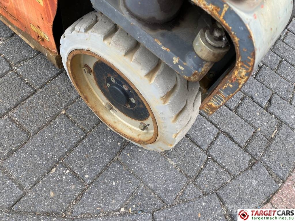 Dingli AMWP11.5-8100 Electric Vertical Mast Lift 1120cm 垂直升降工作台