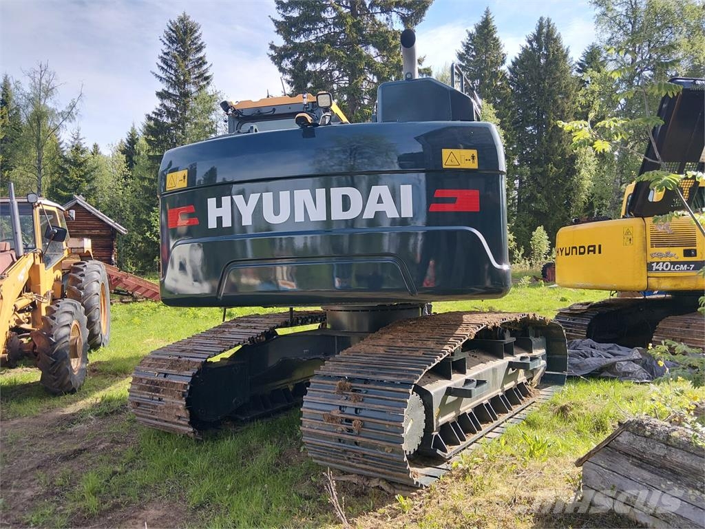 Hyundai HX140AL حفارات زحافة