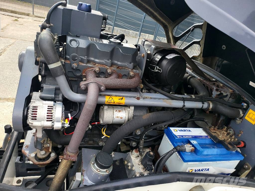 Hamm HD 10 VT Kombinovani valjci