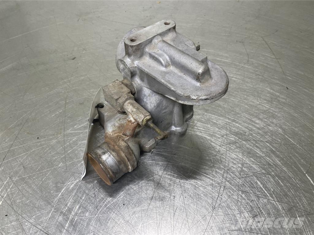 Liebherr L544-9073374-Thermostat housing/Thermostatgehaeuse Motoren