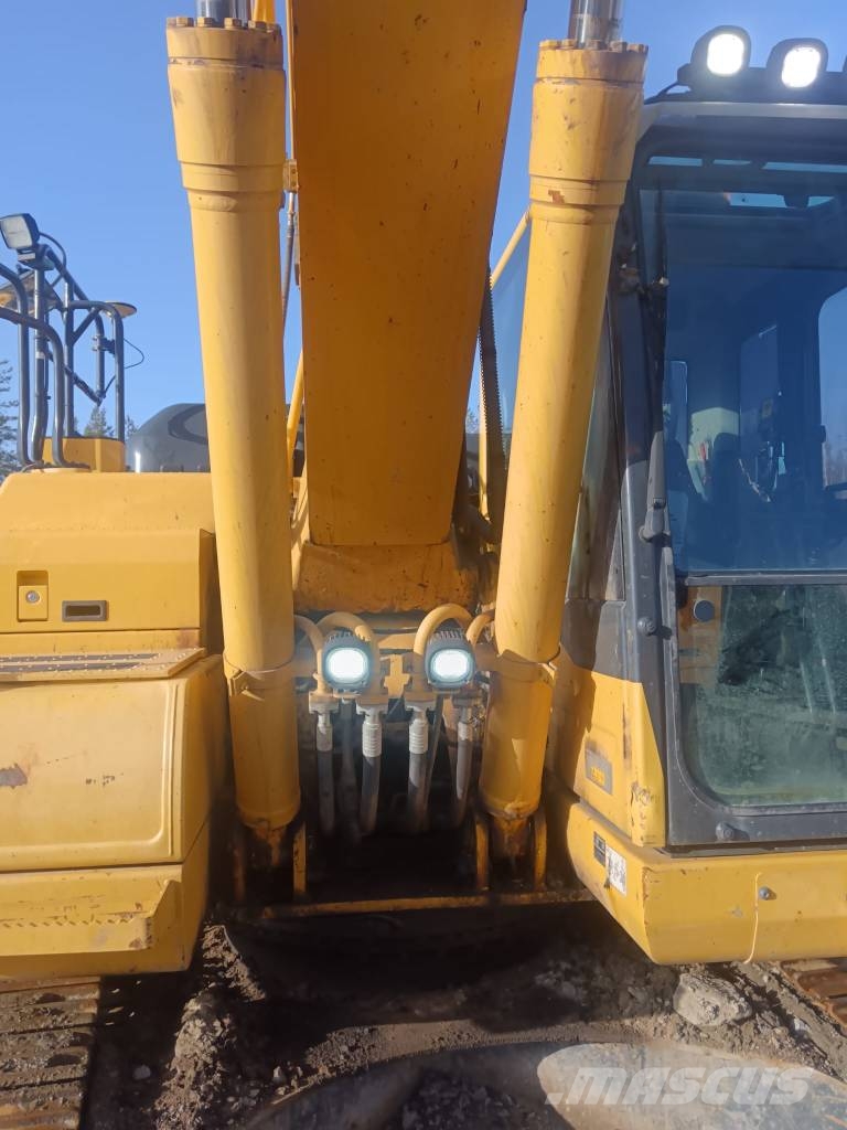 Komatsu PC 210 LC-11 履带挖掘机