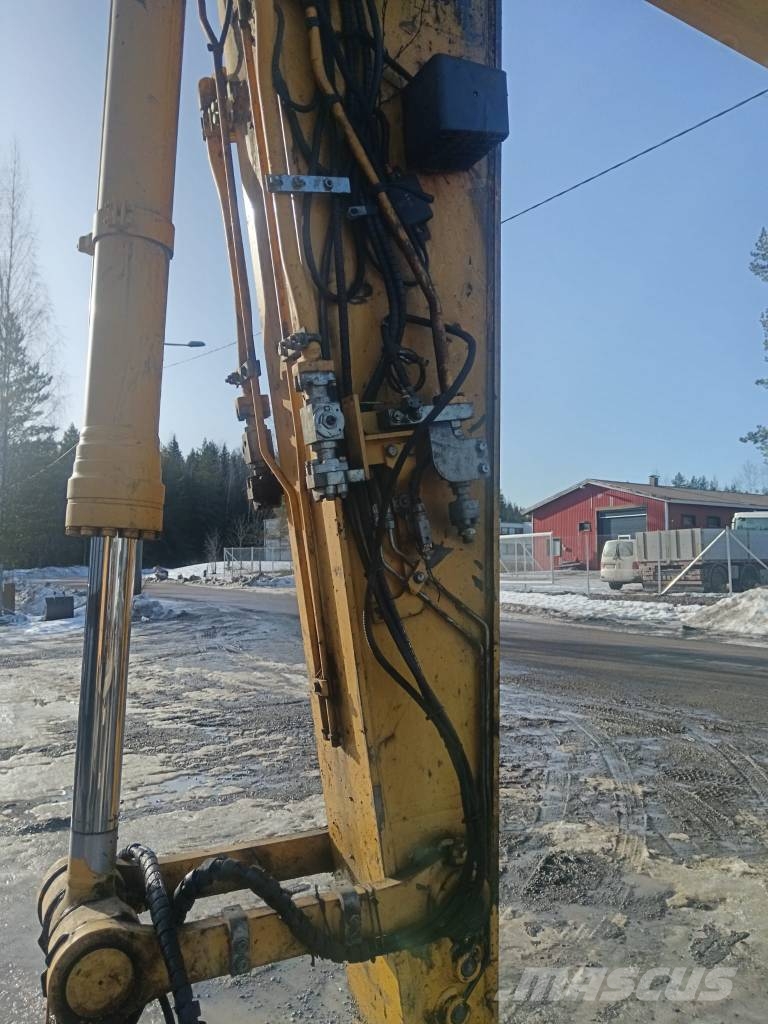 Komatsu PC 210 LC-11 履带挖掘机