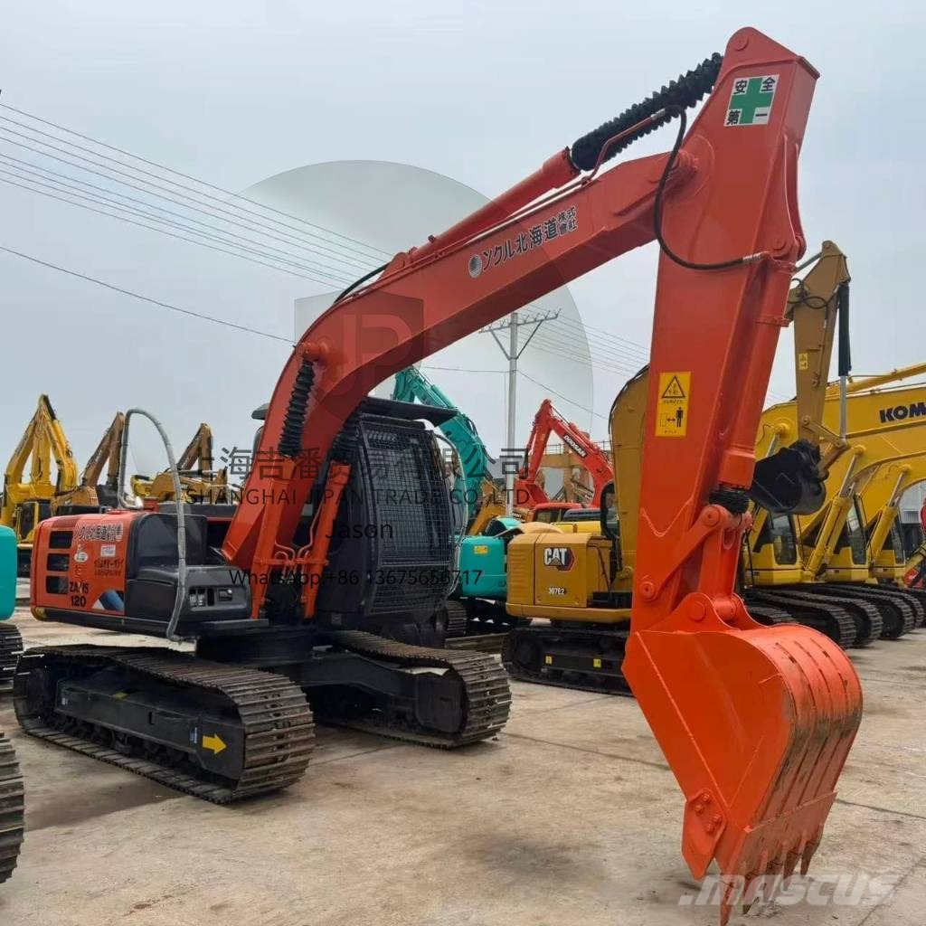 Hitachi ZX 120 Kāpurķēžu ekskavatori