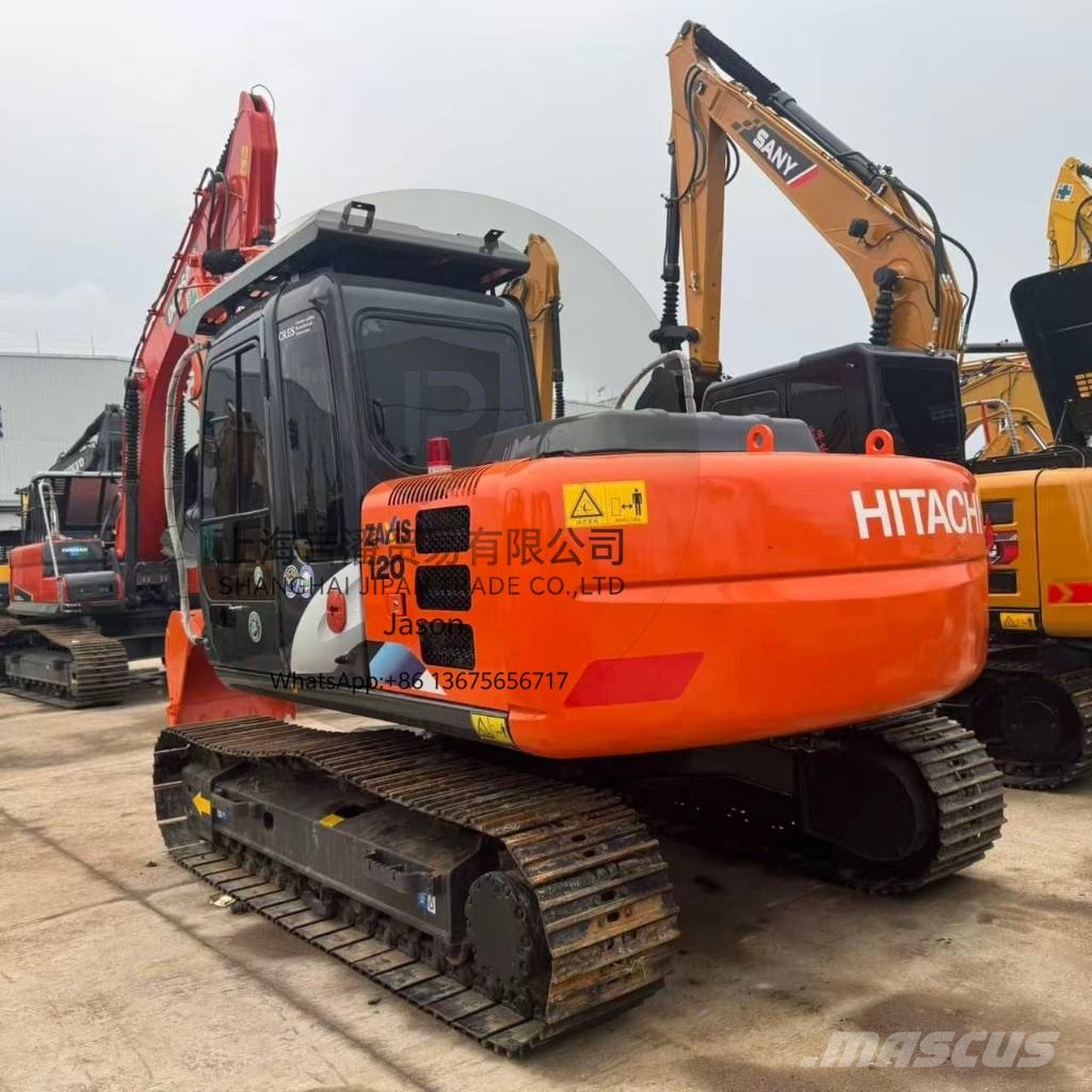 Hitachi ZX 120 Kāpurķēžu ekskavatori