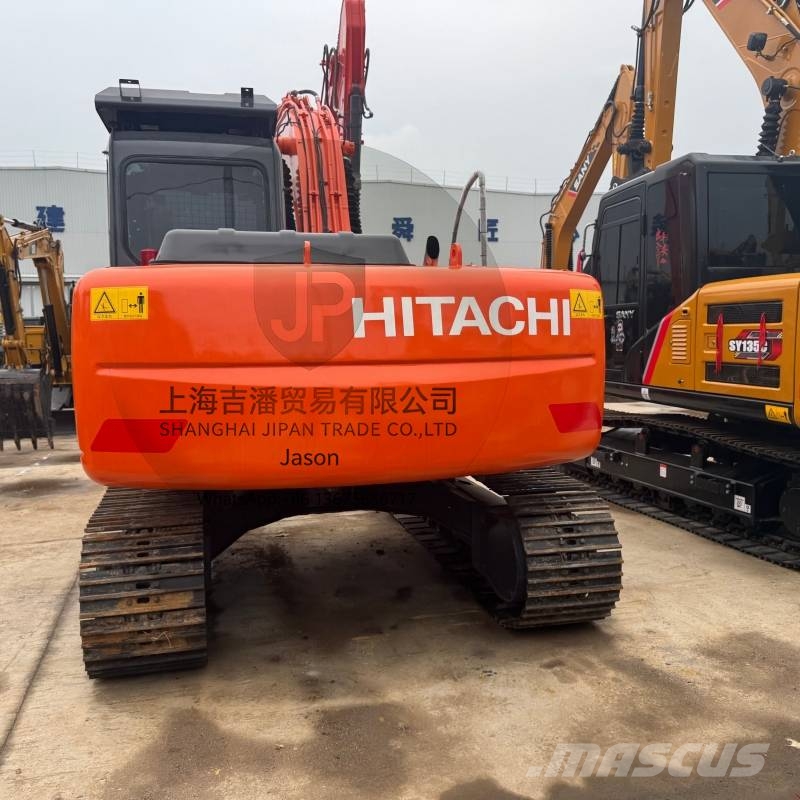Hitachi ZX 120 Kāpurķēžu ekskavatori