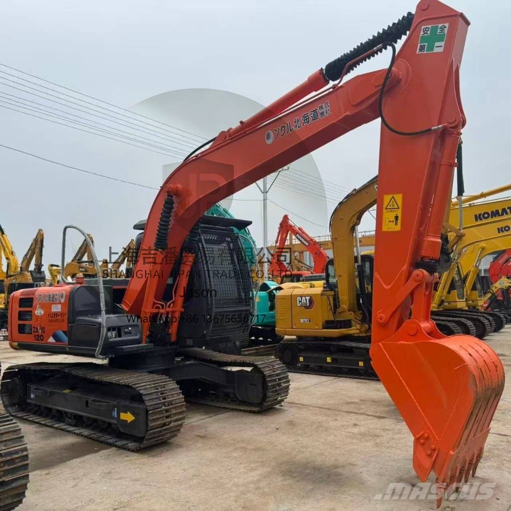 Hitachi ZX 120 Kāpurķēžu ekskavatori