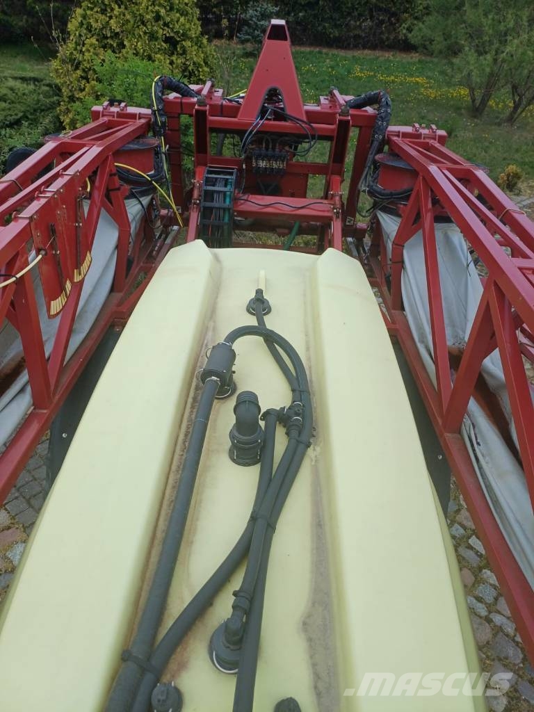 Hardi Commander 4500 Prikabinami purkštuvai